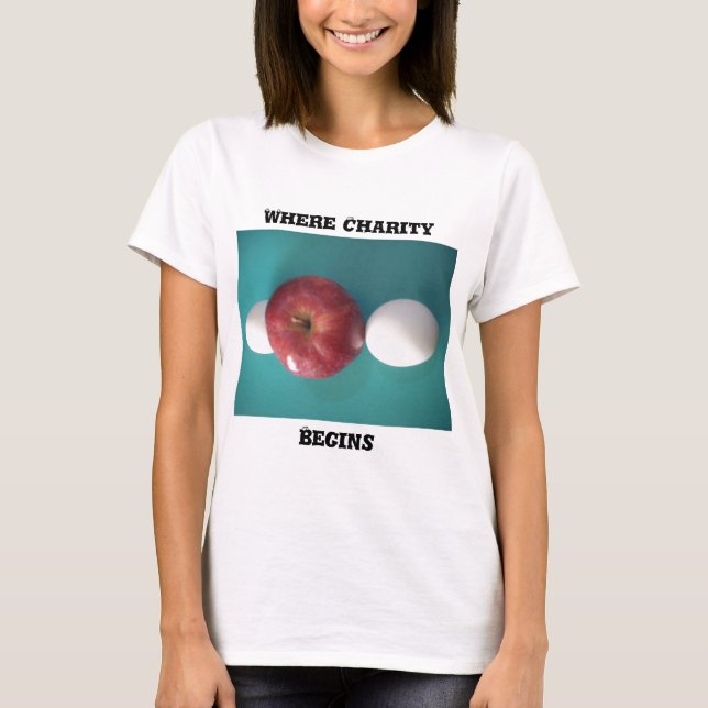 Breakfast Buddies: Två ägg $an Apple still Life T Shirt (Framsida)