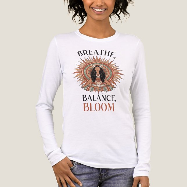 Breathe Balance Bloom - Bohemian Sol Yoga Art T Shirt (Framsida)