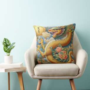 Breathe Fire Chinoiserie Dragon Guld Kudde