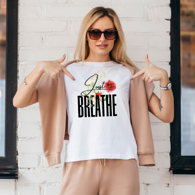 Breathe Inspiration Blommigt Yoga T Shirt (Skapare uppladdad)