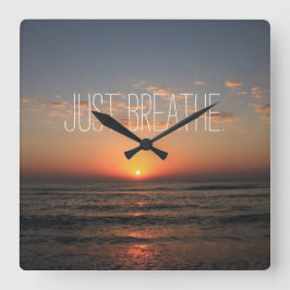 Breathe-offert Fyrkantig Klocka