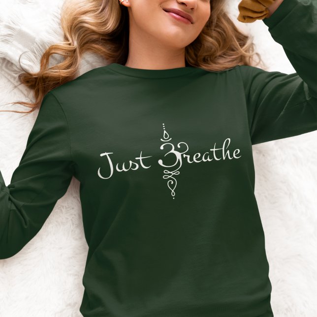 Breathe Symbol Typography Hippie Meditation T Shirt (Skapare uppladdad)