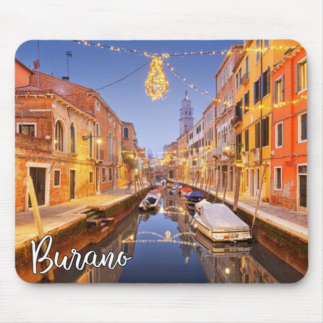 Breathtake Island of Burano, Italien Musmatta (Framsidan)