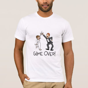 Bredd- och groomspel över t-shirt