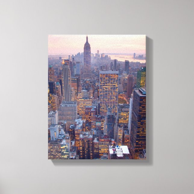 Bredd syn på Manhattan vid sunset Canvastryck (Framsida)