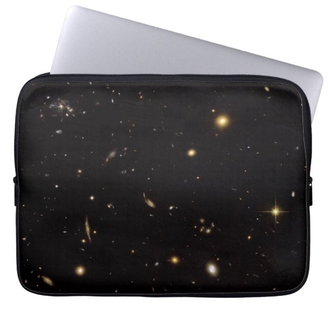 Bredd vy över Spindelnätet Galaxy Fält.ai Laptop Sleeve (Framsidan)
