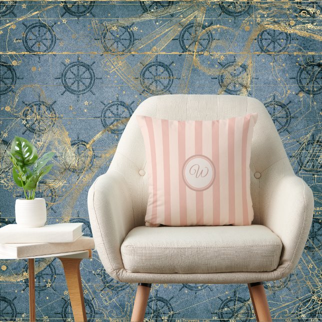 Breezy Stripe Pillow in Beachy Peach with Initial Kudde (Skapare uppladdad)