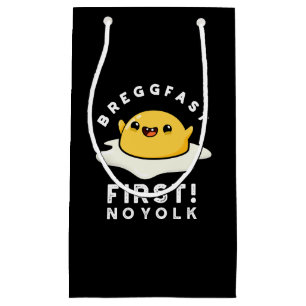Breggfast First No Yolk Funny Egg Pun Mörk BG