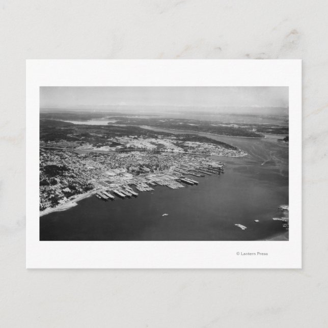 Bremerton, WA - Aerial View of City Photograph Vykort (Framsida)