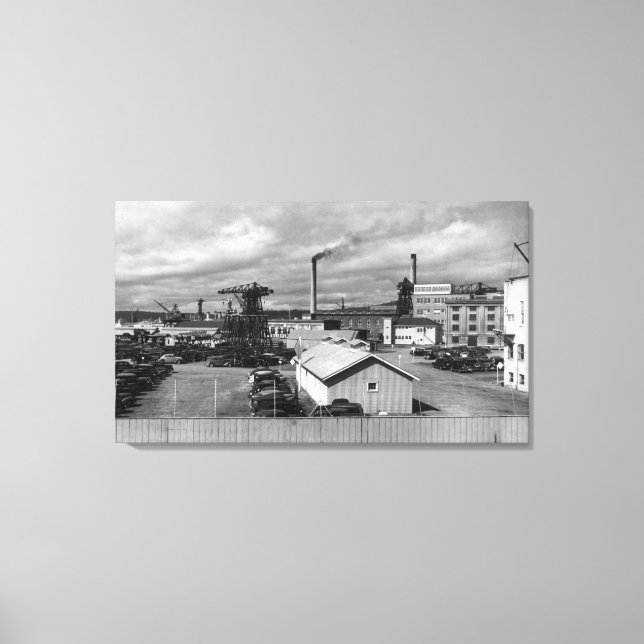 Bremerton, WA View of US Navy Yard Photograph Canvastryck (Framsida)