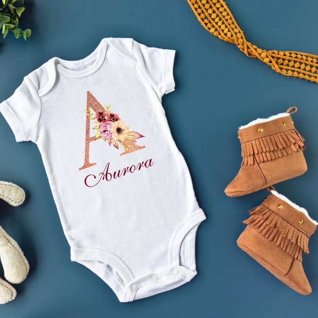 Brev A Blommig Rosa Guld Monogram T Shirt (Skapare uppladdad)