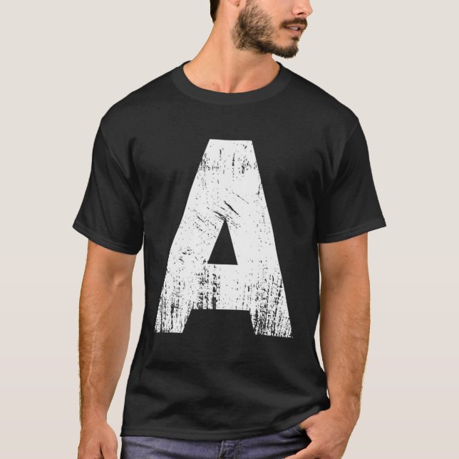 Brev A Family Chipmunk Group Matching Halloween T Shirt (Framsida)