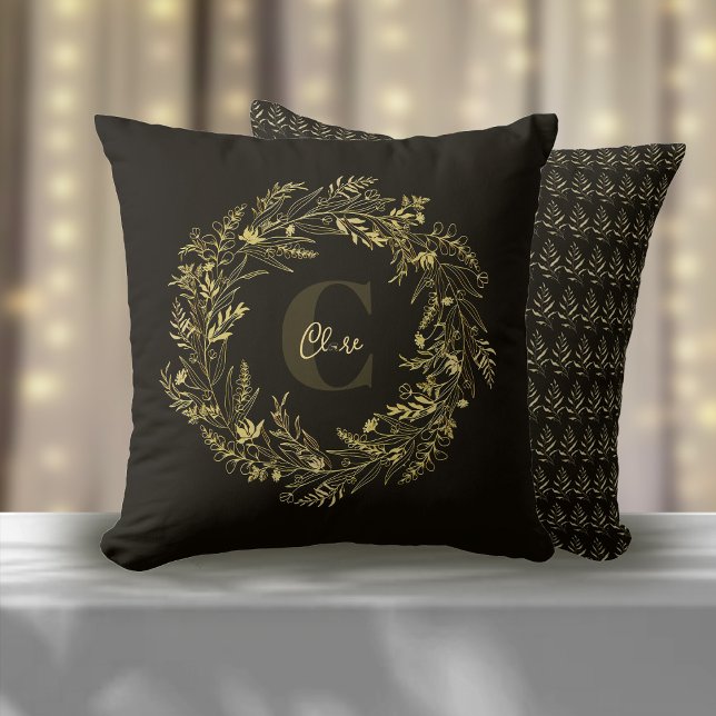Brev C Klassiskt Guld Botanisk Monogram Kudde (Skapare uppladdad)