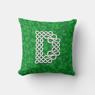Brev D Celtic Knot Alphabet Kudde