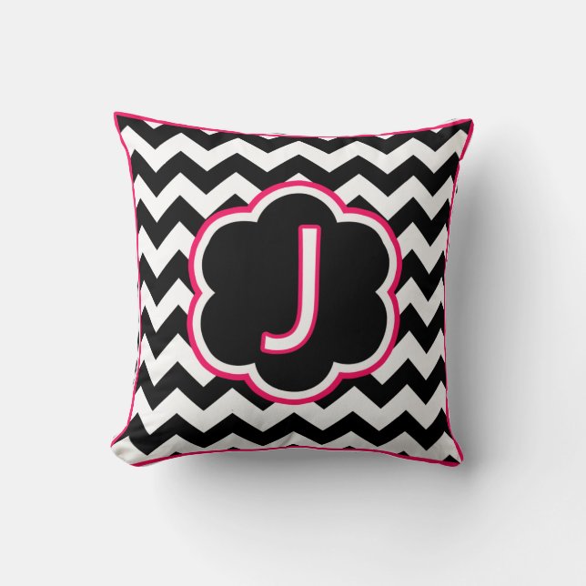 Brev J Black and White Chevron Monogram Kudde (Framsida)