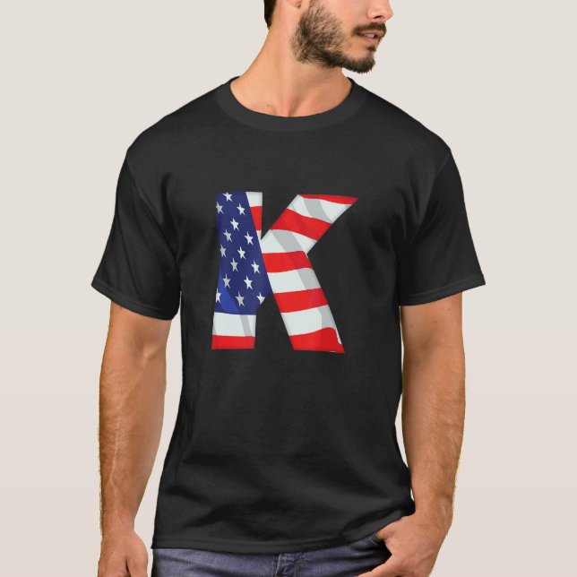Brev K Capital Alphabet Förenta staterna Flagga Mo T Shirt (Framsida)