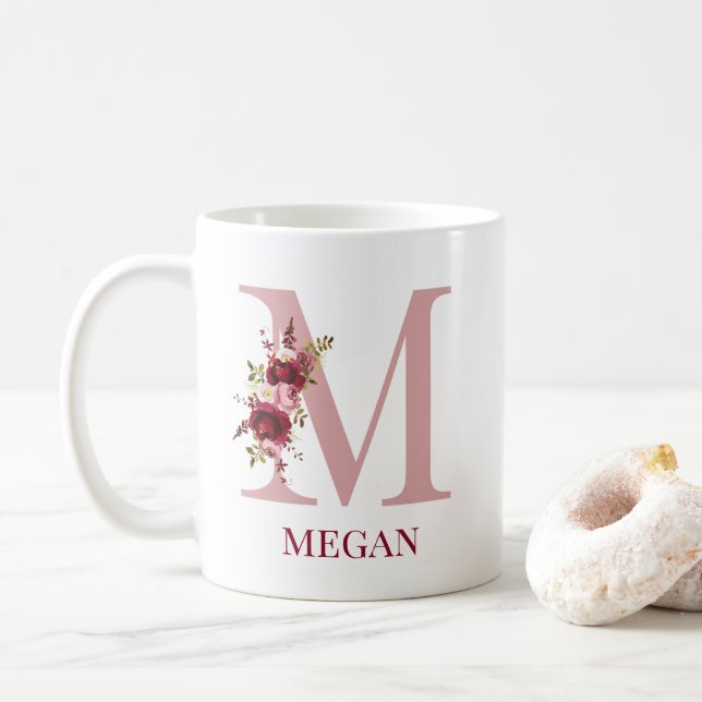 Brev M Burgunder Rosablomster Kaffemugg (Med munk)