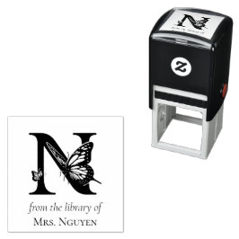 Brev N Butterfly Monogram från Bibliotek Självfärgande Stämpel