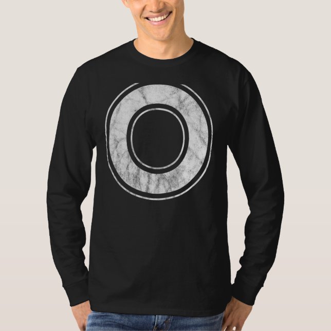 Brev O Capital Alphabet Monogram Initial T Shirt (Framsida)