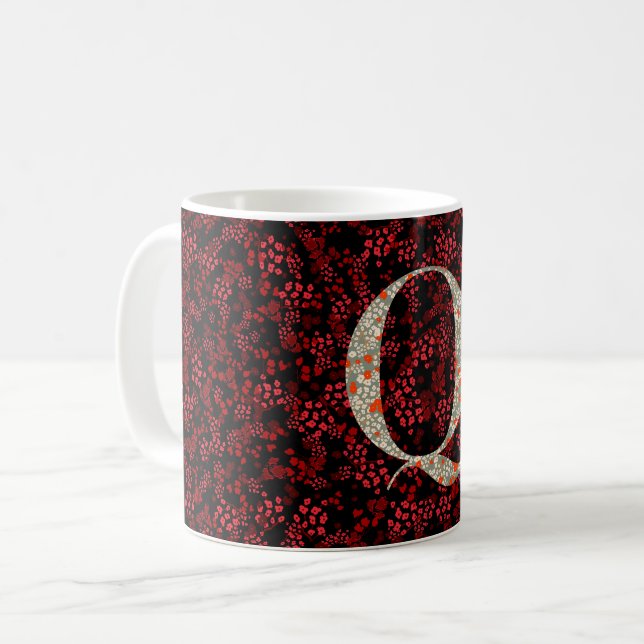 Brev Q - röd och burgundfri frihet Kaffemugg (Framsida vänster)