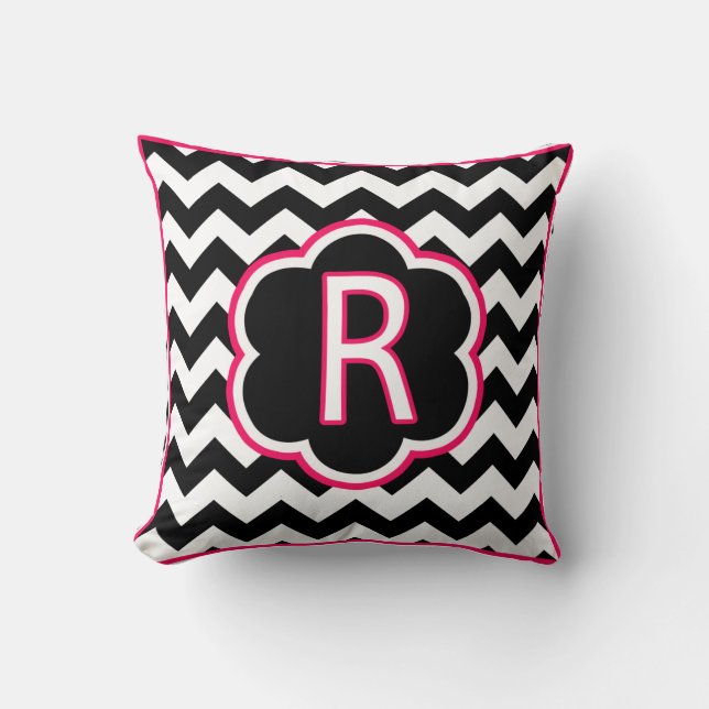 Brev R Black and White Chevron Monogram Kudde (Framsida)