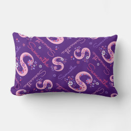 Brev S Samantha blomsterhjärtdoodle mönster Lumbarkudde