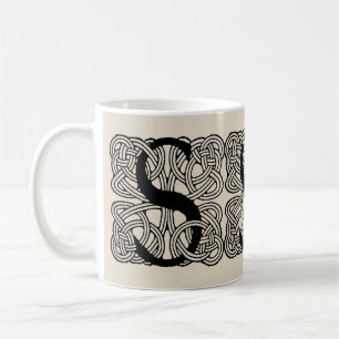 Brev S Vintage Celtic Knot Monogram Kaffemugg