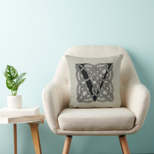 Brev V Vintage Celtic Knot Monogram Kudde