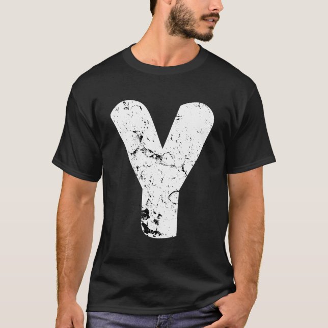 Brev Y Big Capital Alphabet Monogram Distress T Shirt (Framsida)