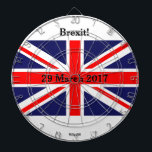 Brexit britt piltavla<br><div class="desc">Den brittiska flaggadesignen, räcker målat och utskrivavet med datera av starta av artikel 50.</div>