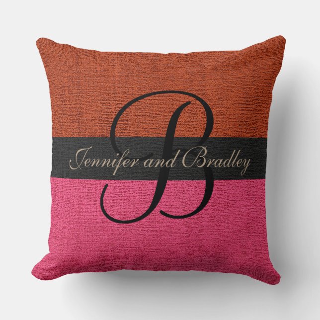 Brick Red and Rosa Elegant Monogram Bröllop Kudde (Framsida)