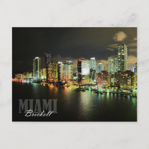 Brickellskyline på natten i Miami i Florida Vykort