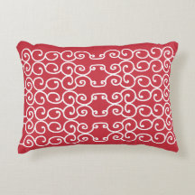 Brickrött med vita scrollsar