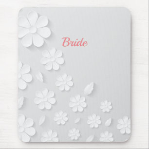 Brid, vit på vitt blommönster. musmatta