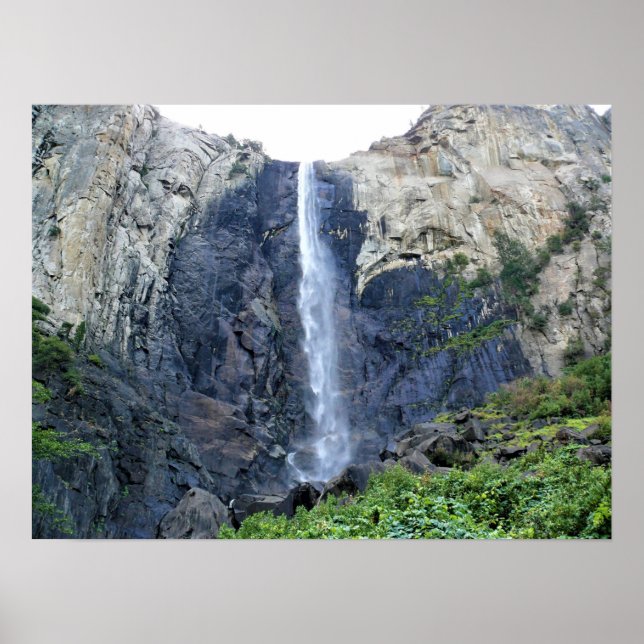 Bridalveil Falls, Yosemite National Park, CA Poster (Framsidan)
