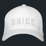 Bride | Baby Rosa Bachelorette Modern Cute Girly Broderad Keps<br><div class="desc">Bride toppen söt anpassad design som du kan anpassa med namn i din brud för din bachelorette. Utformningen har ett contemporary atletiskt högskoleteckensnitt som parats med ett handskrivet skript stil typografi på motsatt sida i en modern minimalistisk avslappnad stil med enkel för rosa i baby. Den här utformningen är enkel...</div>