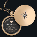 Bride Bröllopsdag Keepsaké Gift-Personlig Berlockhalsband<br><div class="desc">En underbar keepy-gåva för din framtida fru att vara på din bröllopsdag och lätt att anpassa till utan kostnad för extra.</div>