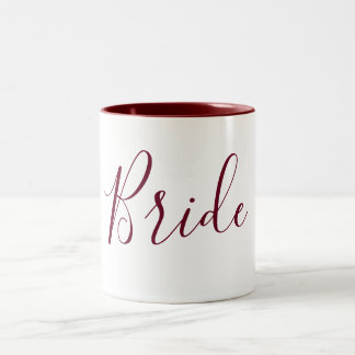 Bride Burgundy and White Cursive Två-Tonad Mugg