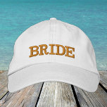 BRIDE embroderade basebollsockeln guld / vit<br><div class="desc">Hattbroderade: Klassiskt golden/svart mode basebolllock med texten "BRIDE" för bachelorette party/hens party,  bröllop,  costume party dress up/night out</div>