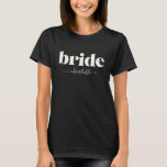 Bride | Enkel, minimal modern Personlig T Shirt<br><div class="desc">Fira din speciella dag i stil med den här Bride | Enkel minimalistisk modern Personlig T-Shirt. Den här skjortan är en perfekt för den brud som kärlek har ett modernt och minimalistiskt utseende. Den har elegant elegant, typografi och ren design. Anpassa den med ditt namn eller bröllop-datum för att göra...</div>