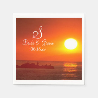 Bride Groom Monogram Date Beach Wedand Sunset Nap Pappersservett