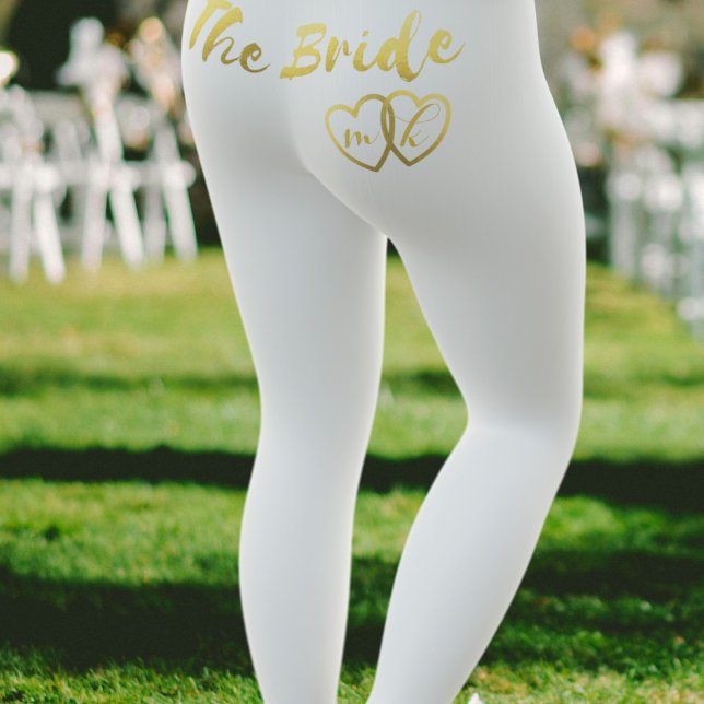 Bride Guld Hearts Monogram Bröllop Leggings (Add your initials to the gold entwined hearts. Perfect leggings to wear at your bachelorette party)