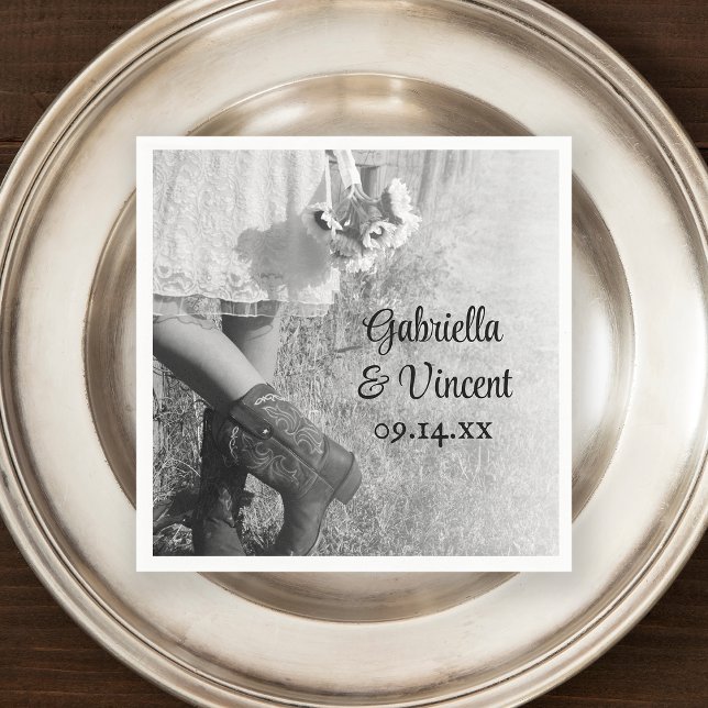 Bride in CowboyBoots, Landsbyggsbröllopet Solblomm Pappersservett (Skapare uppladdad)