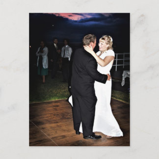 Bride och Groom vid Sunset Postcard Vykort