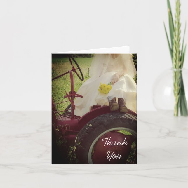 Bride on Red Tractor Farm Bröllop Tackkort (Framsida)