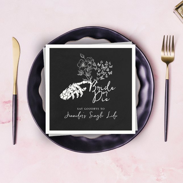 Bride or Die Floral Gothic Bachelorette Party Pappersservett (Skapare uppladdad)