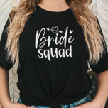 Bride Squad Bachelorette T Shirt<br><div class="desc">Visa ditt stöd för skon att skaka med den här snyggten "Bride Squad"-garantin. Perfekt för möhippor och bröllop-festligheter!</div>