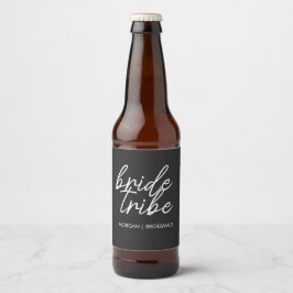 Bride Tribe | Moderna Brudtjänstebucklor Ölflaska Etikett