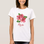 Bride Tropical Botanical Blommigt Hibiscus T Shirt<br><div class="desc">Den här bridstammen t-shirt har en vattenfärgsdesign med röd hibiscus tropisk blommigt. Anpassa den med din egen text. Matchande produkter är tillgängliga.</div>