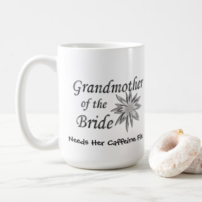 Bridens mormor behöver hennes koffeinfixering kaffemugg (Med munk)